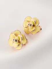 Клипсы цветы Камея с лимонной эмалью в позолоте