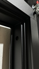 Входная металлическая дверь с зеркалом Континент 075 Зеркало 3D Черный кварц