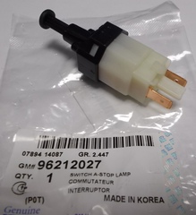 ДАТЧИК (ВЫКЛЮЧАТЕЛЬ) СТОП СИГНАЛА LANOS, CHANCE, NEXIA, ESP GM