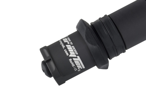 Тактический фонарь Armytek Dobermann Pro XHP35 HI (тёплый свет)