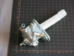 Кран топливный SUZUKI GSXR600/750/GSXR1100