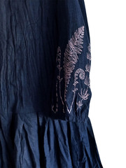 Иоанна. Платье льняное с капюшоном, вышивка по низу рукава PL-422608