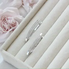 Швензы удлинённые с фианитами 33*3 мм с английским замком, родий, Ш046