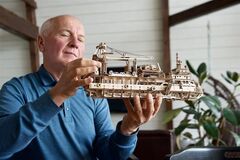 Исследовательское судно от Ugears, деревянный конструктор, сборная механическая модель, 3D пазл