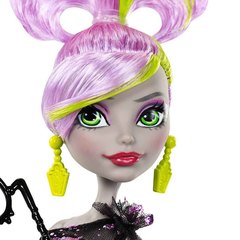 Моаника Д Кей. Добро пожаловать в школу монстров