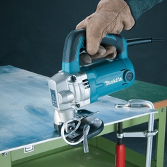 Высечные ножницы Makita JN3201J