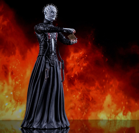 Фигурка Пинхед 30 см Восставший из ада 3 Mezco