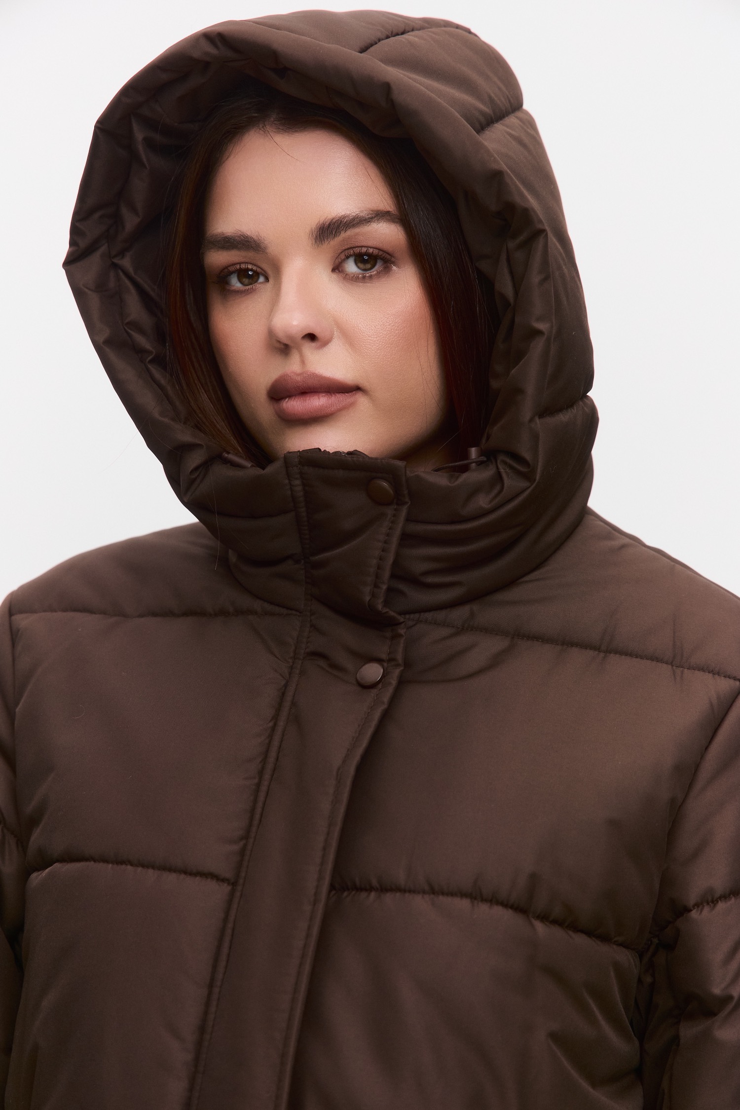 Пуховик длинный стеганый, шоколад