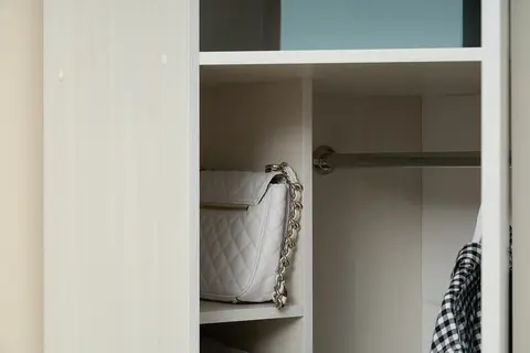 Шкаф угловой Белла ясень белый