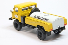 GAZ-66 tanker Aeroflot Flammablly Agat Mossar Tantal 1:43