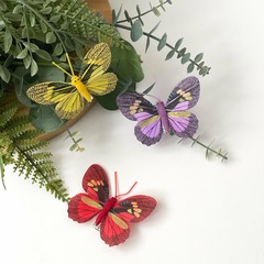 Бабочки перьевые, ЯРКИЕ, декоративные, 8 см, на зажиме, набор 3 шт.