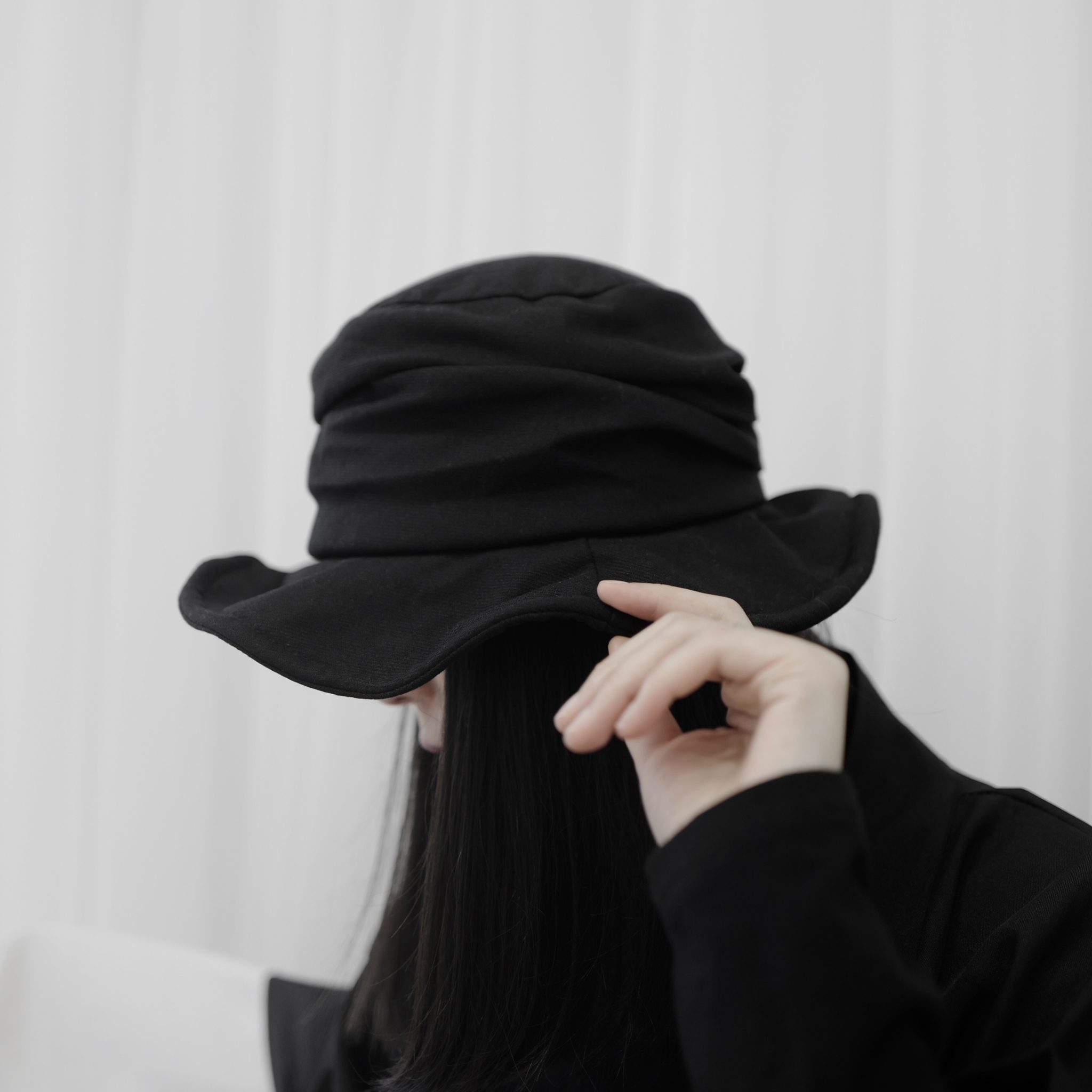 Шляпа женская «VOBOR»