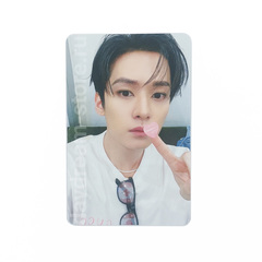 Фотокарта Lee Know Stray Kids - KARMA [Soundwave]