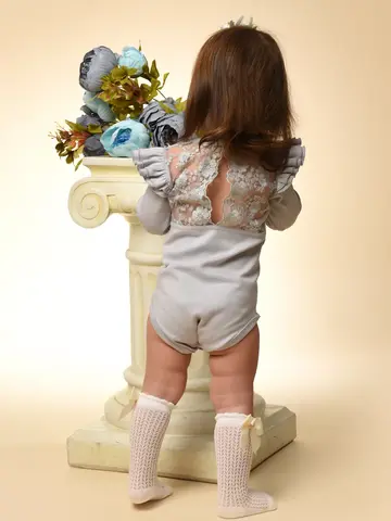 Боди с кружевной спинкой