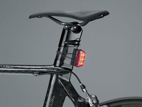 Картинка фонарь велосипедный Topeak Redlite Aero Usb  - 4
