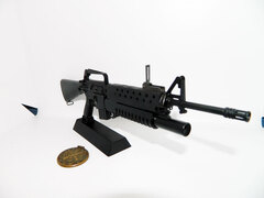 Miniature Colt M16+M203 Vietnam era