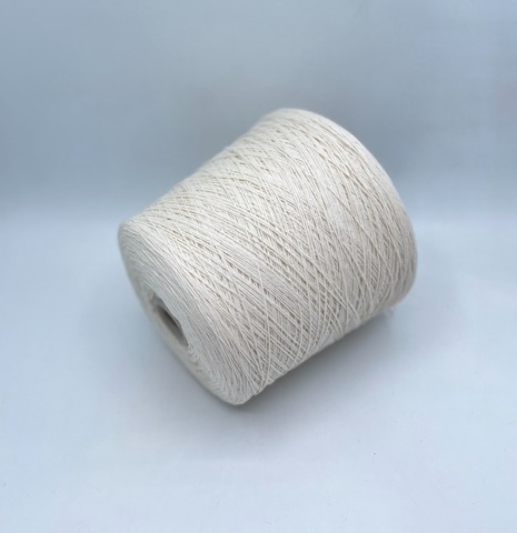 Pecci Filati (пр.Италия), art- Tenero, 3/15  500м/100гр, 45% Альпака, 40% Шерсть, 15% Полиамид ,цвет -Молочный(711/478), арт-32882