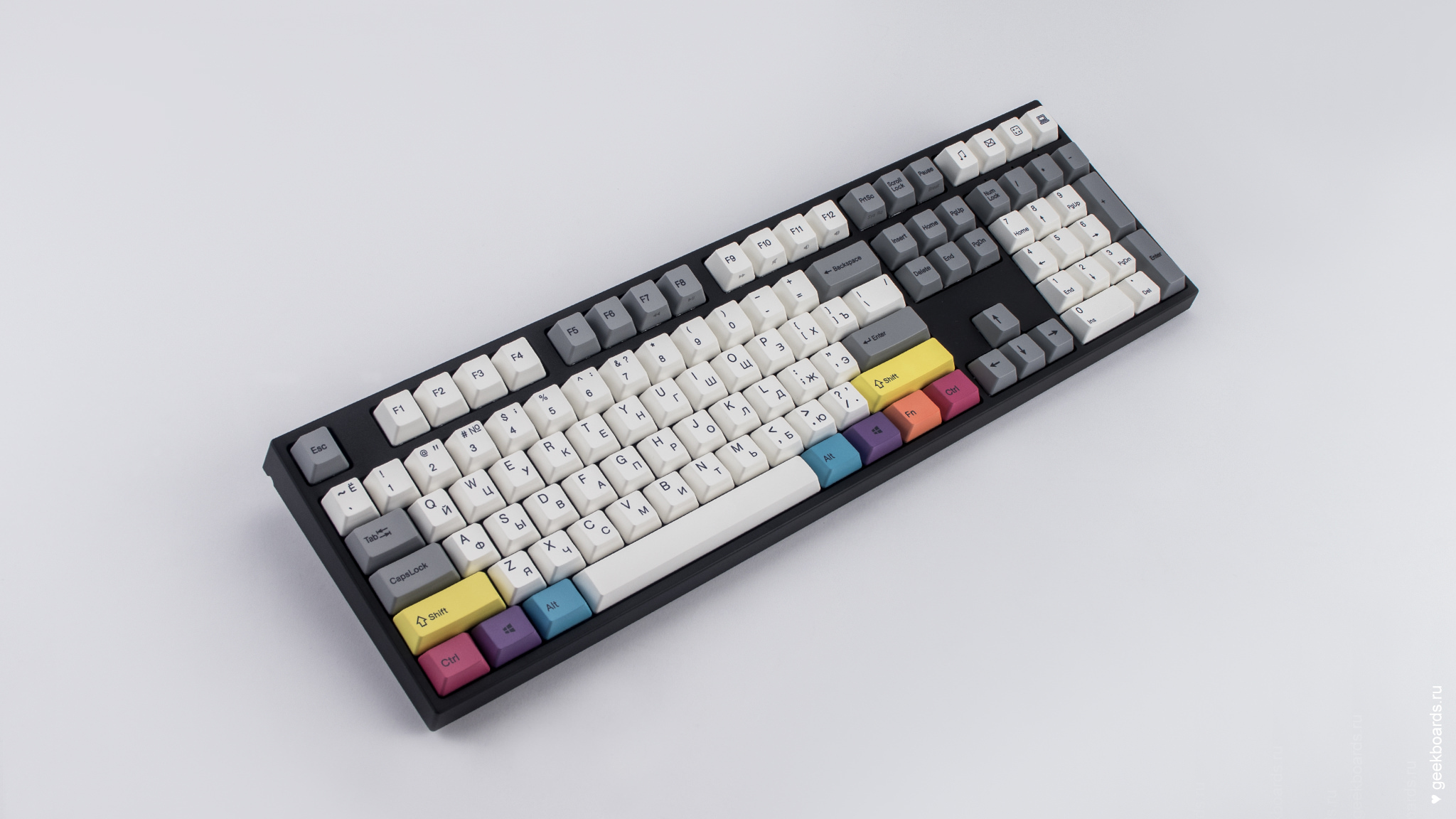 Varmilo cmyk. Varmilo Sakura v2. Varmilo va108m. Varmilo Vintage 108. Varmilo va87m Vintage Days.