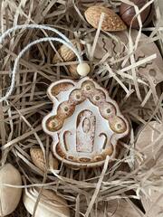 Домик белый с золотом. Подвеска FG-164