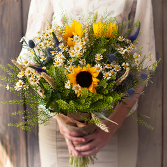 Букет с подсолнухами "Единственной"