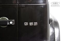 Mercedes-Benz Y777YY 4WD 24V (ЛИЦЕНЗИОННАЯ МОДЕЛЬ) (Полноприводный, двухместный)