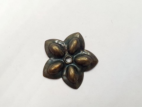 филигрань орнамент цветок  бронза 2,7см