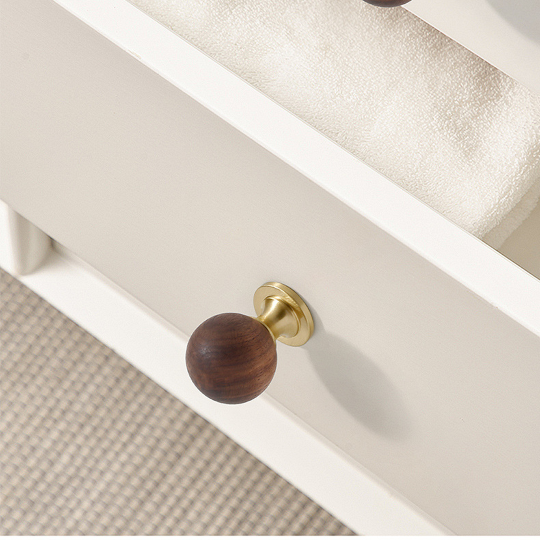 Мебельная кнопка DIXI