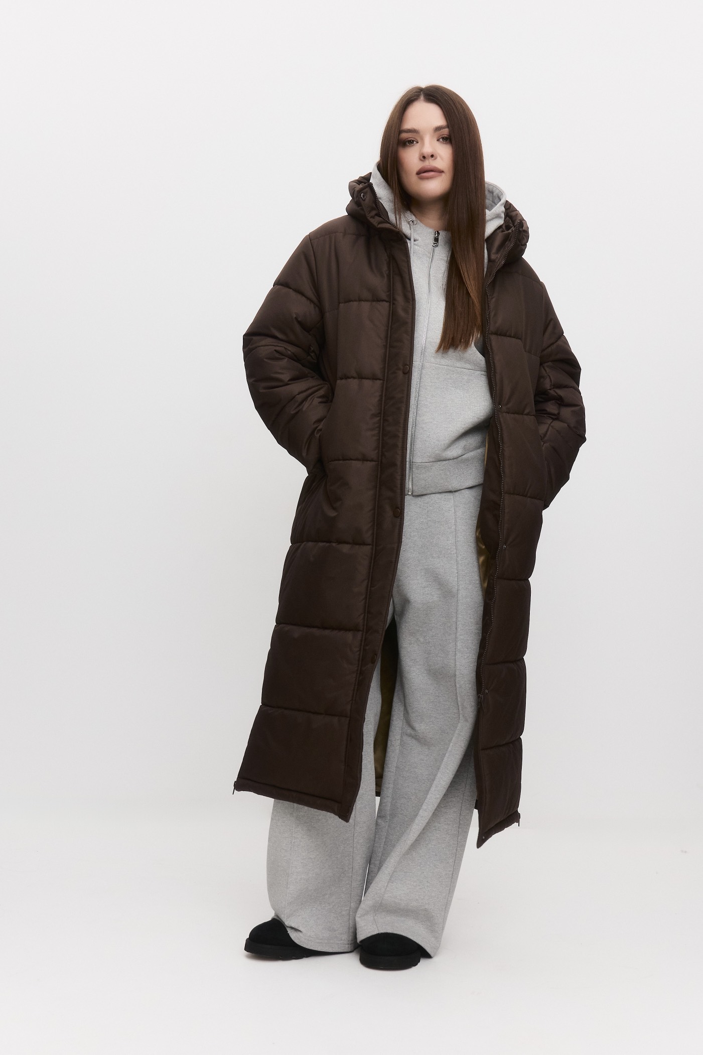 Пуховик длинный стеганый, шоколад