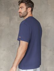 Свободная футболка  с авторским принтом  U49.048 (121523)