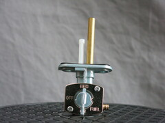 Кран топливный  Suzuki DRZ400 DR-Z 400 DR250 Kawasaki KLF 300 KLF300