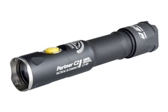 Фонарь светодиодный тактический Armytek Partner C2 Pro v3, 1950 лм, теплый свет, аккумулятор