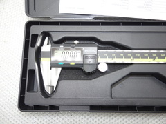 Штангенциркуль цифровой ШЦЦ 0-150 мм Mitutoyo (Япония) 500-196-30.