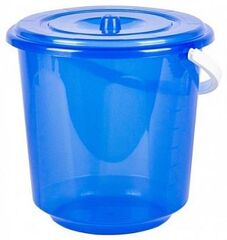 Ведро пластиковое Хозяюшка 10 л с крышкой Альтернатива М1213