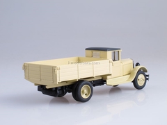 ZIS-5 board beige 1:43 Nash Avtoprom