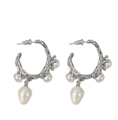 73145-sergi-kongo-s-podveskami-iz-rechnogo-zhemchuga