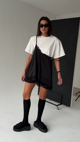 Топ шелковый с кружевом (черный)