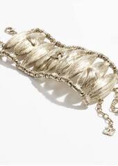 braslet-manzheta-shirokij-s-dvumya-zastezhkami-chanel-cvet-shampan