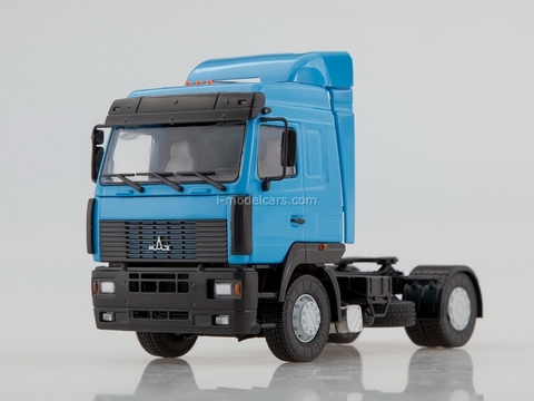 GC3458 START SCALE M / QSSM1220 TRACTEUR MAZ 5440 SILVER 1/43