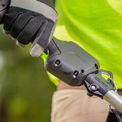 Триммер Greenworks ST121K5 82V (40 см) аккумуляторный, c АКБ 5 А/ч и ЗУ