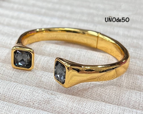 Браслет UNO de 50 жесткий разъемный с двумя вставками фианитами