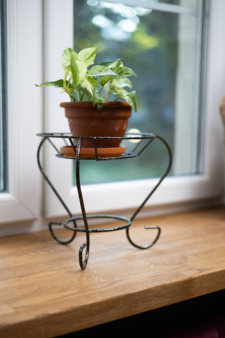 Подставка Настольная на 1 горшок Кувшин