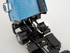 MAZ-5440 semi-trailer tractor blue 1:43 AutoHistory