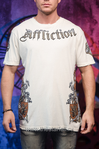 Affliction | Футболка мужская WAR White A616W перед на модели