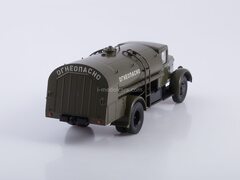 MAZ-200 TZ-200 Tanker refueler 1:43 Legendary trucks USSR #80