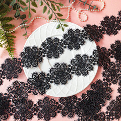 Кружево ажурное, Черное, ширина узора 5 см, отрез 2 метра.