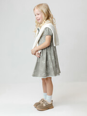 платье  для девочки  КР 5932/лесной туман,обитатели леса к581