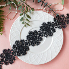 Кружево ажурное, Черное, ширина узора 5 см, отрез 2 метра.