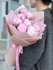 Букет "Blush Delight"