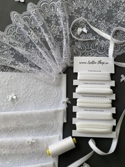 Вышивка на сетке белая 22 см