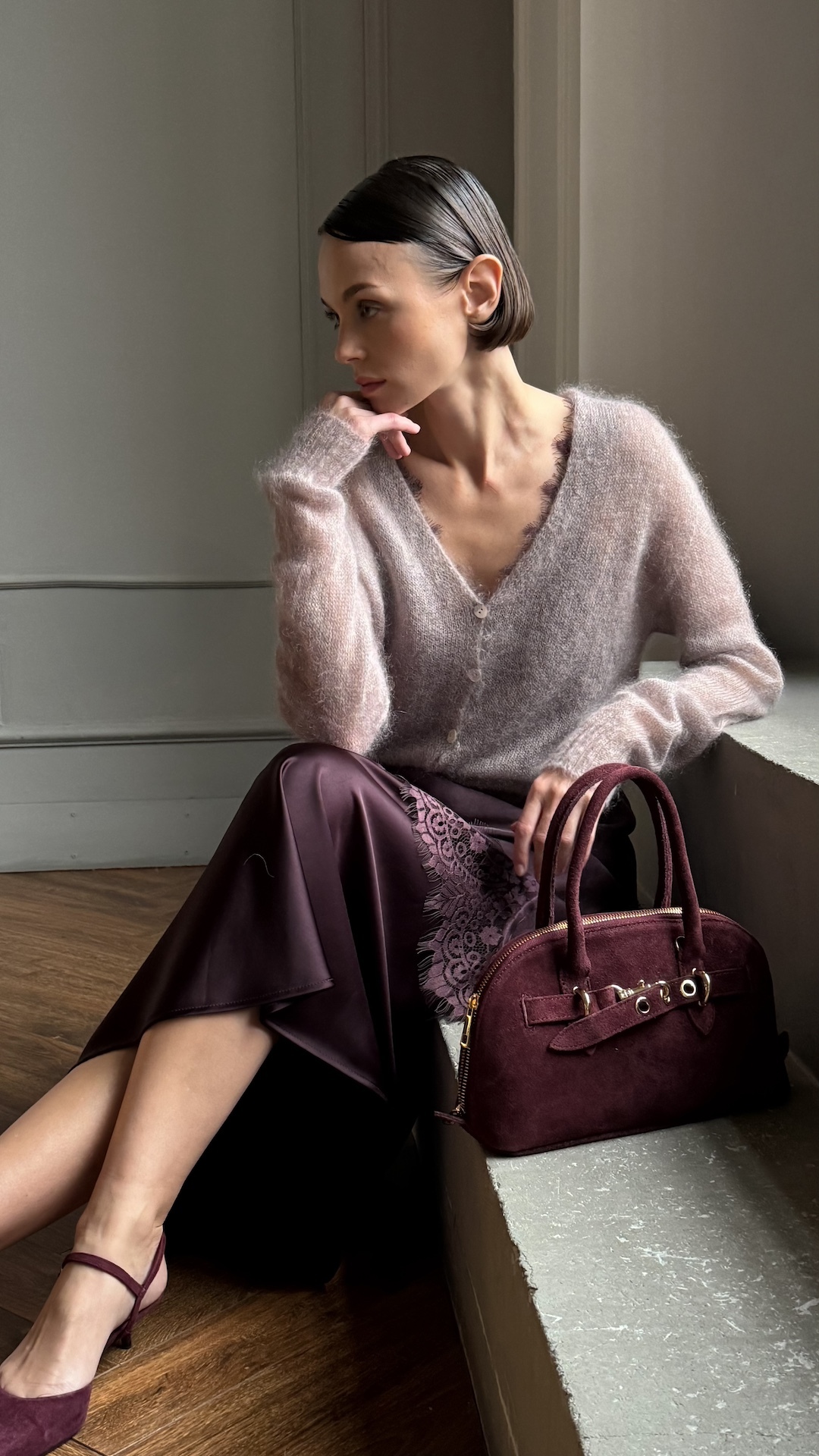 Кардиган связанный паутинкой из детского мохера